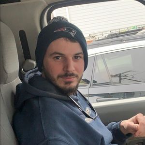 Meet your Posher, Troy